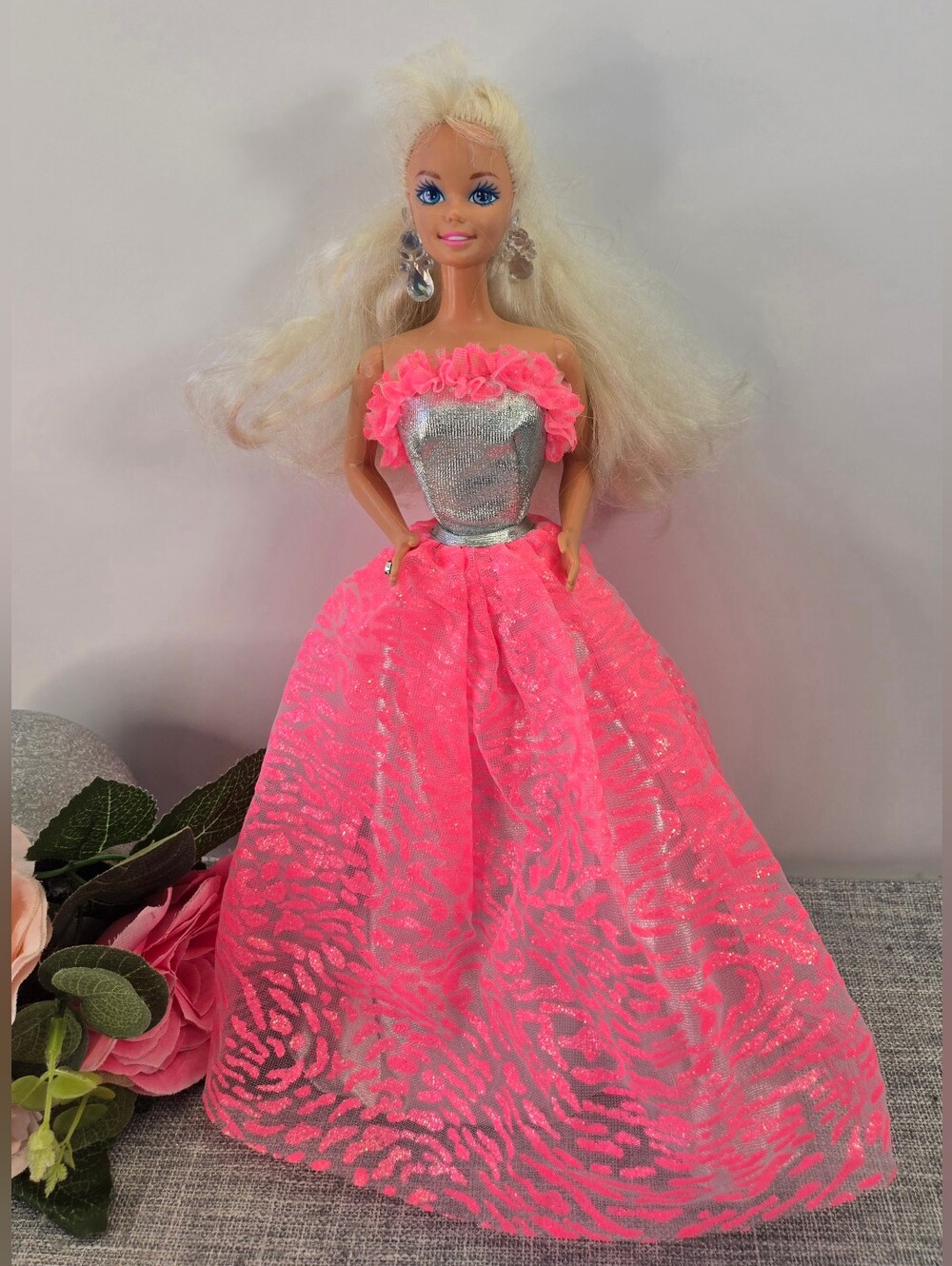 Vintage 1990's‎ Mattel Barbie Doll Three Looks Doll Pink Dress 1994